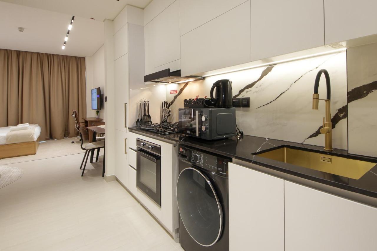 Wecation - Cozy Studio , Trillionaire , Private Jacuzzi - 5