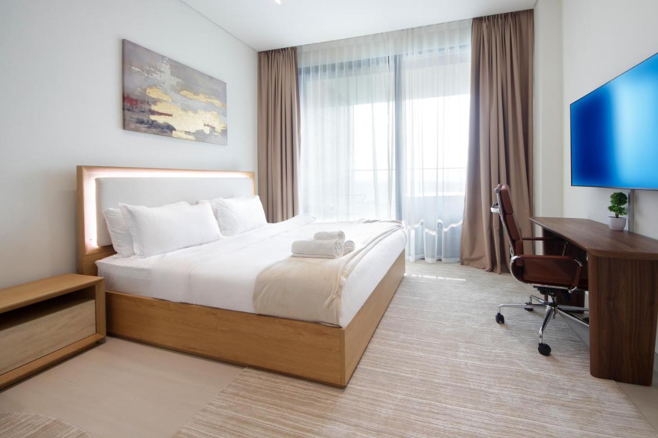 Wecation - Cozy Studio , Trillionaire , Private Jacuzzi