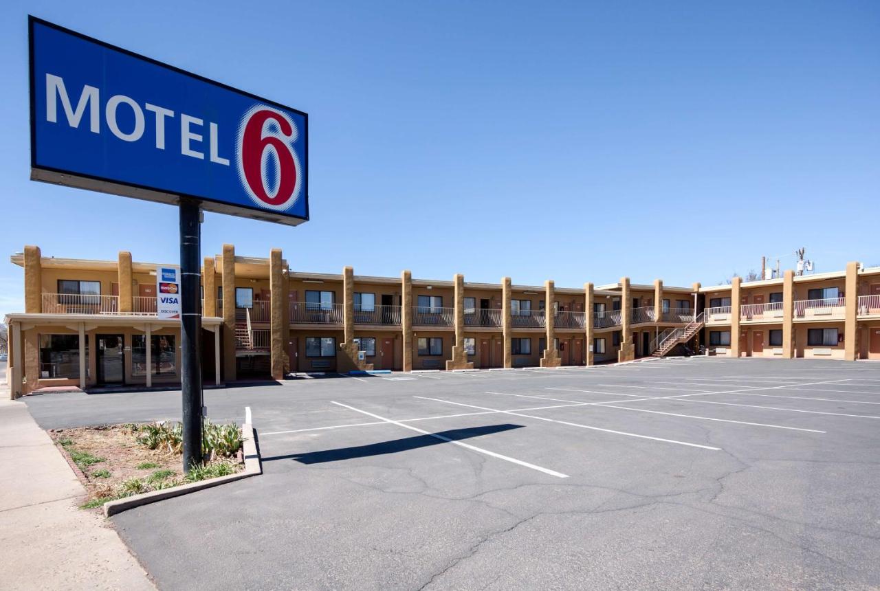 Image: Motel 6-Santa Fe, NM - Downtown