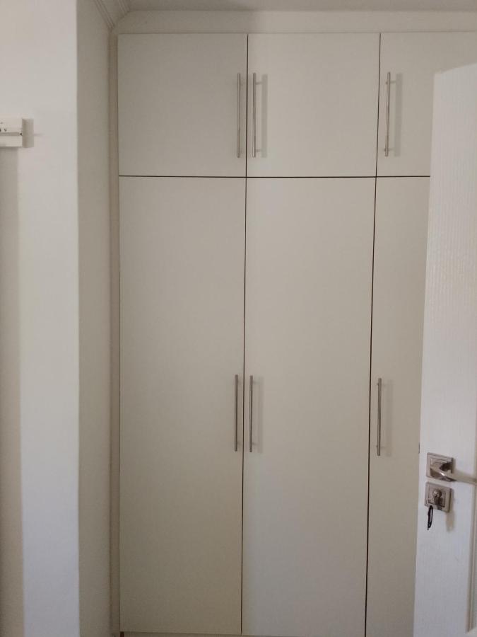 Edion Royal Guesthouse - 5