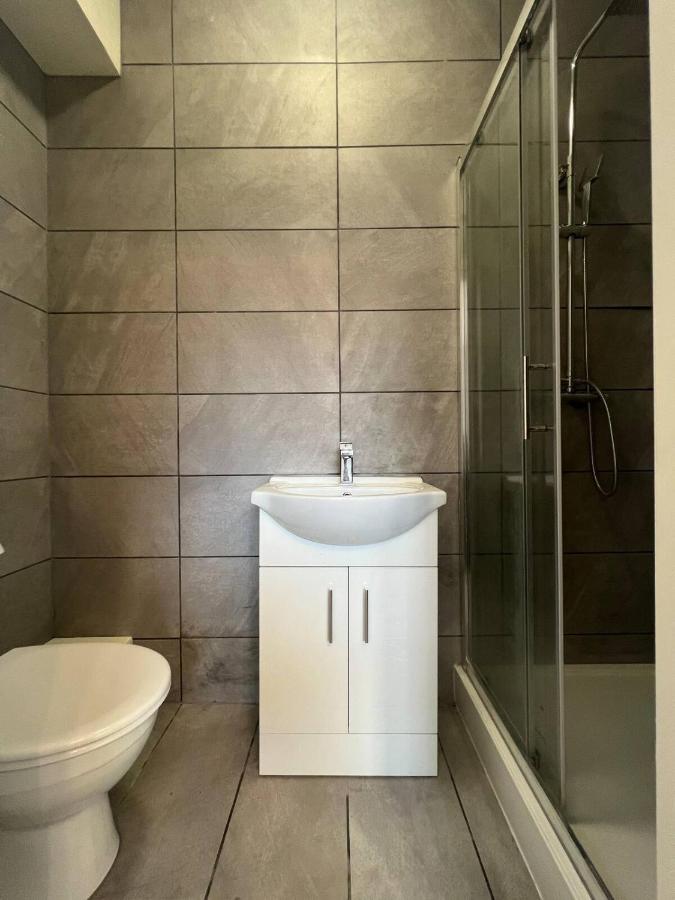 Big & Modern En-Suite Room Studio, Central London - 2