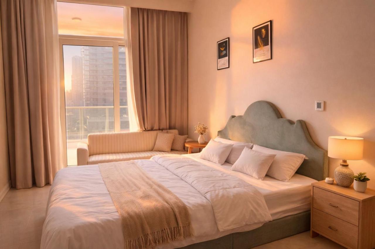 Family Stay in Downtown 2BR Sleeps 6 Burj View - 2