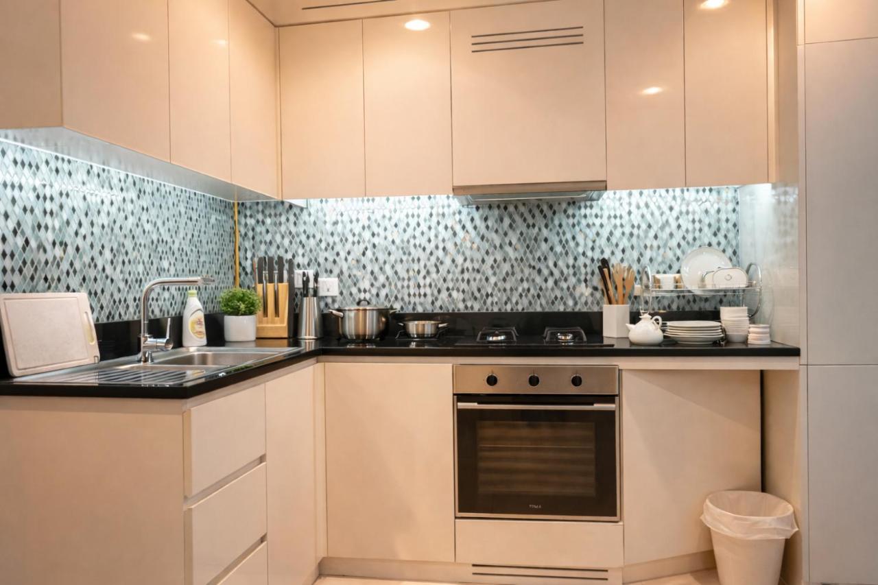 DAMAC Maison AYKON City C 3 Bedrooms Walk to Metro Sleeps 8 - 4