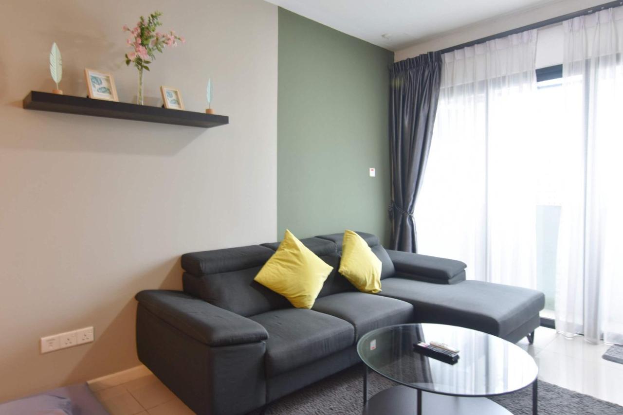 Comfortable City Stay at Suasana Suites JB - 5