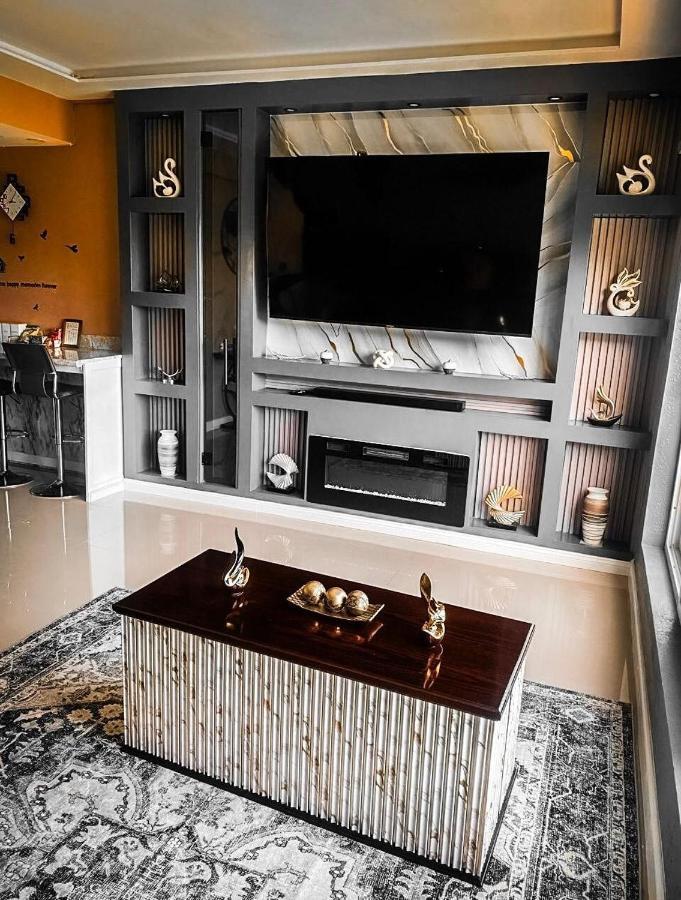 Melzway, Modern 2BR Beach Apartment, Relax and Unwind - 5