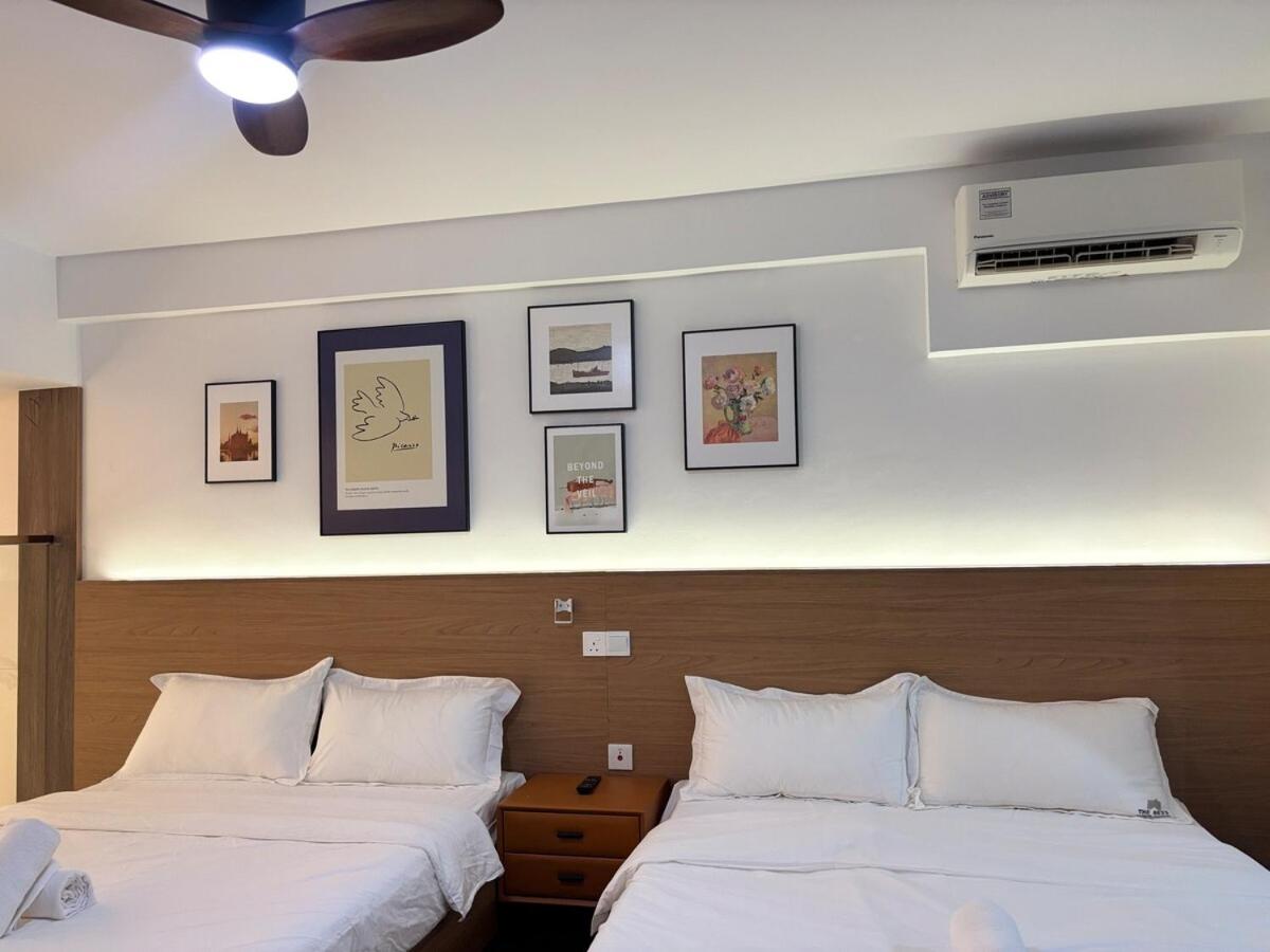 Sea view duplex, next to Singapore - 5