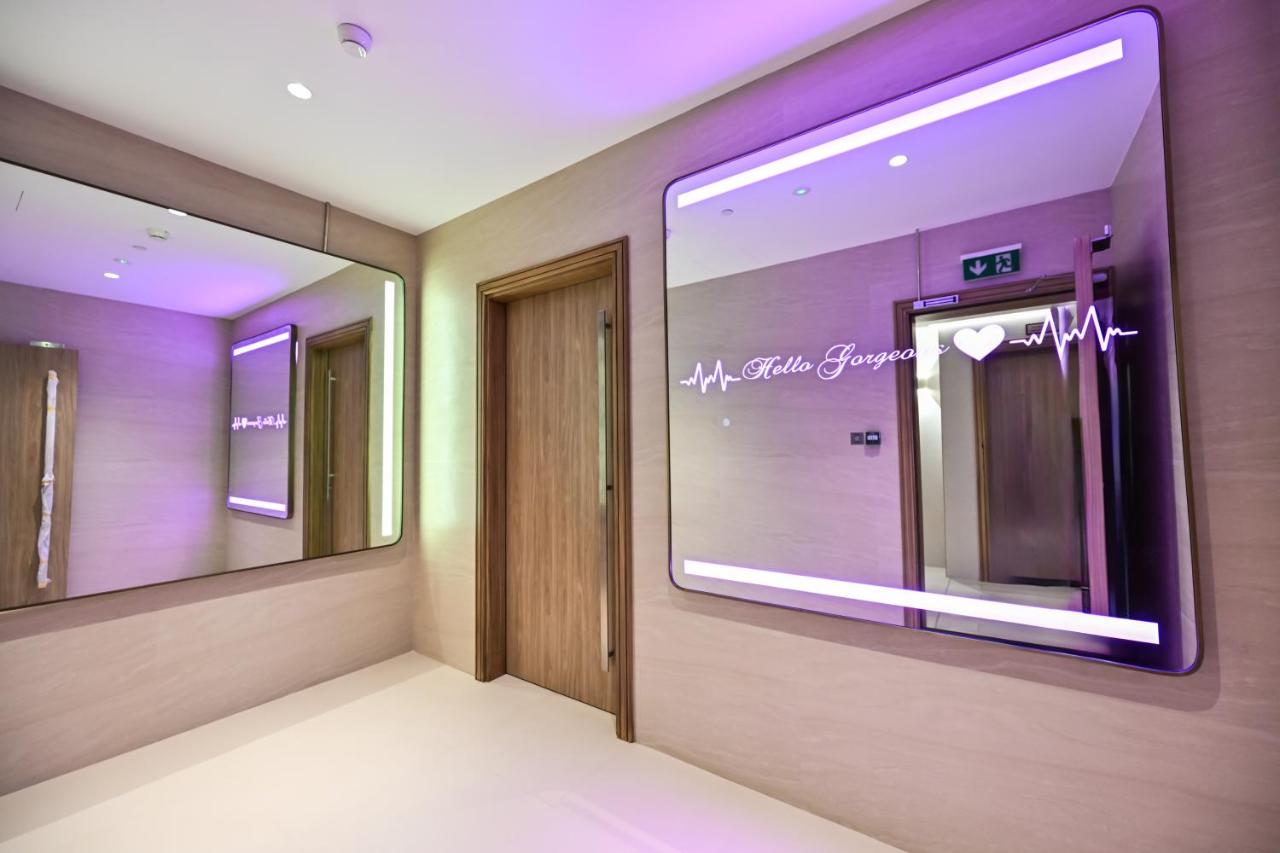 Luxury 3BR Full Burj Khalifa View Stay by World's Tallest Tower - 3