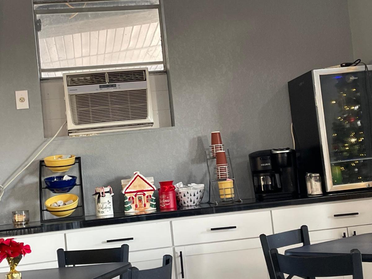 Regency Inn — photo 13