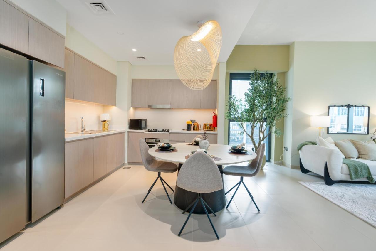 BLVD - Steps from Dubai mall and Dancing Fountain - 4