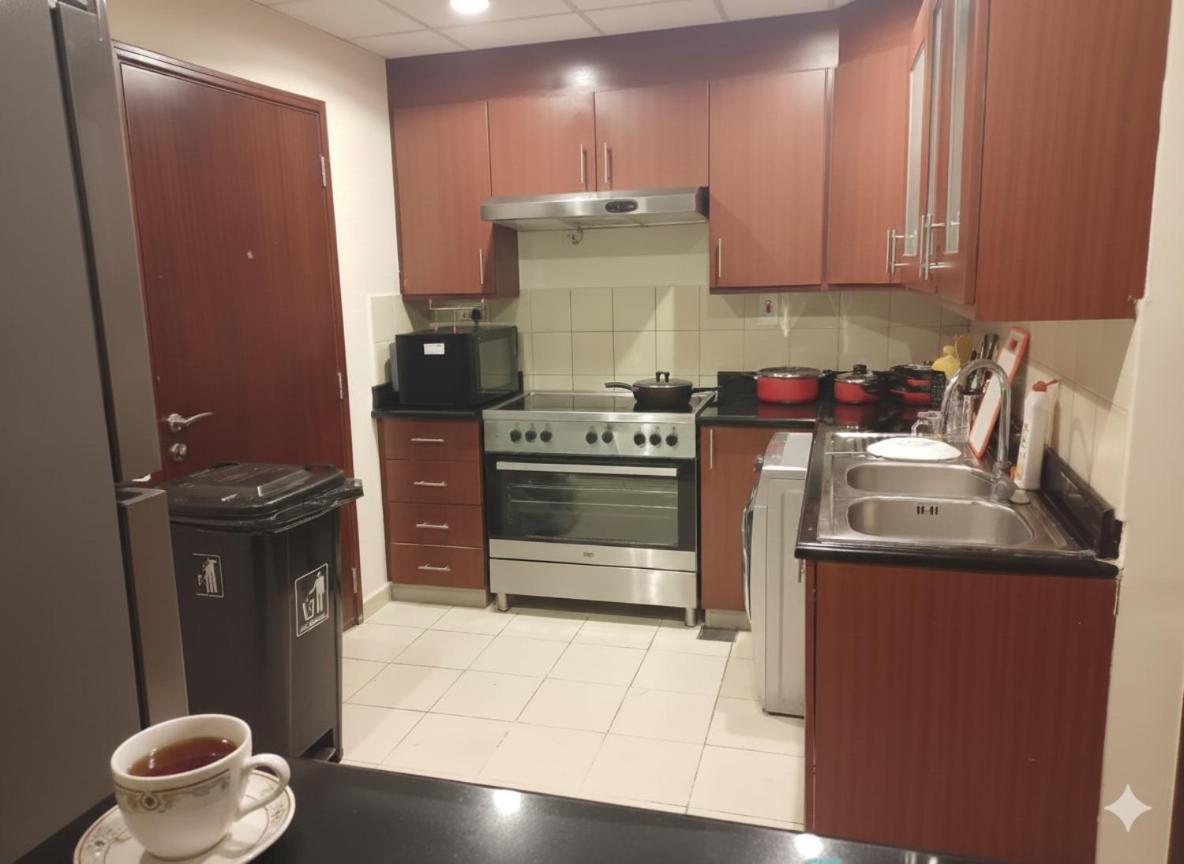 Dubai Short Stay Vacation Homes Rental Room - 5