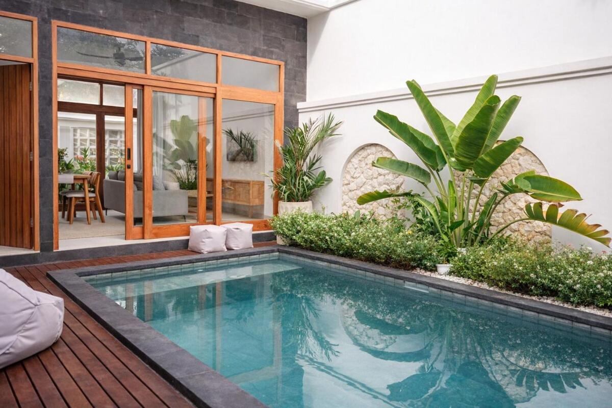Villa Selena Jimbaran - 4
