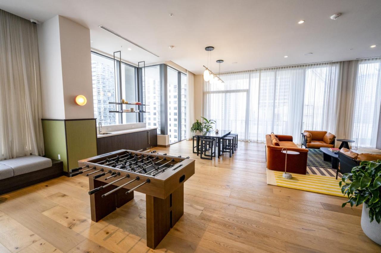 Luxury 1 Master Bedroom in The Crosby 2312 - 2