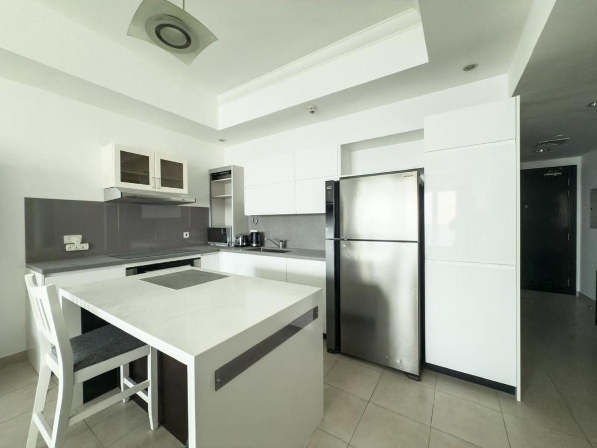 Prime location cozy apartment - 5