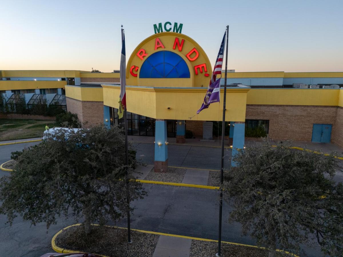 MCM Grande FunDome Odessa — photo 1