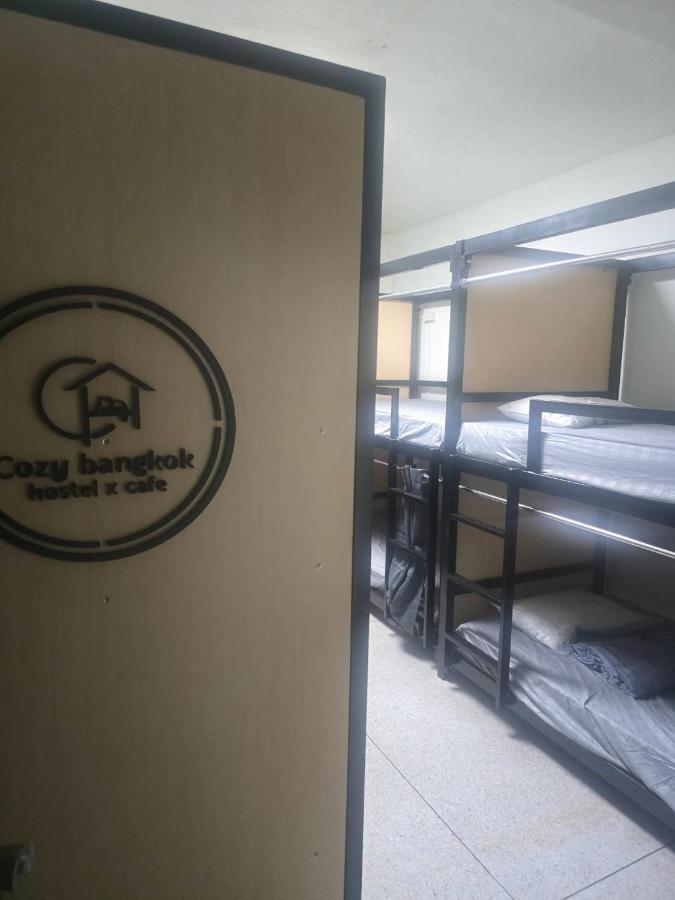 Cozy bangkok hostel
