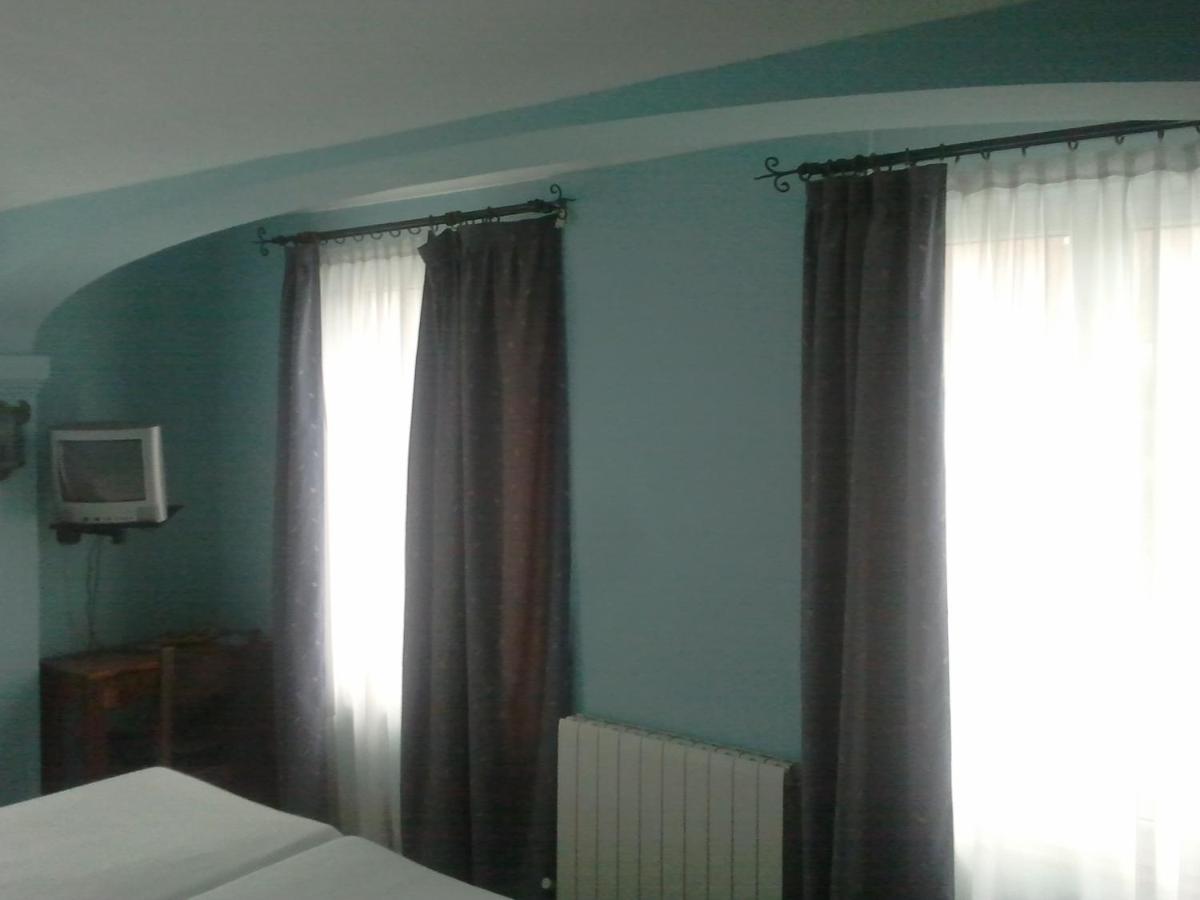 Hotel Los Laureles, Luanco, Spain - Booking.com