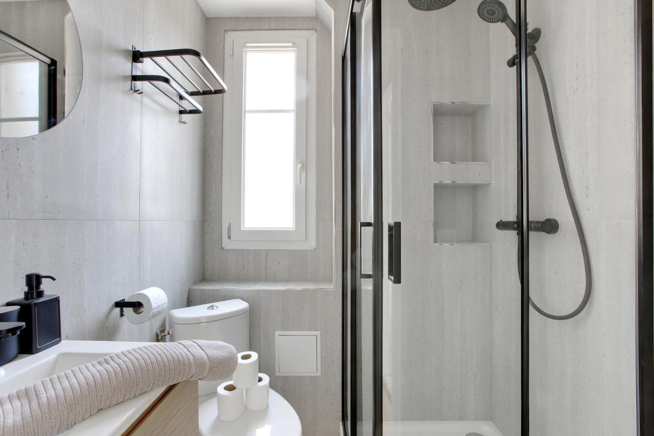 Cozy, bright and air-conditioned - close to Paris - 3