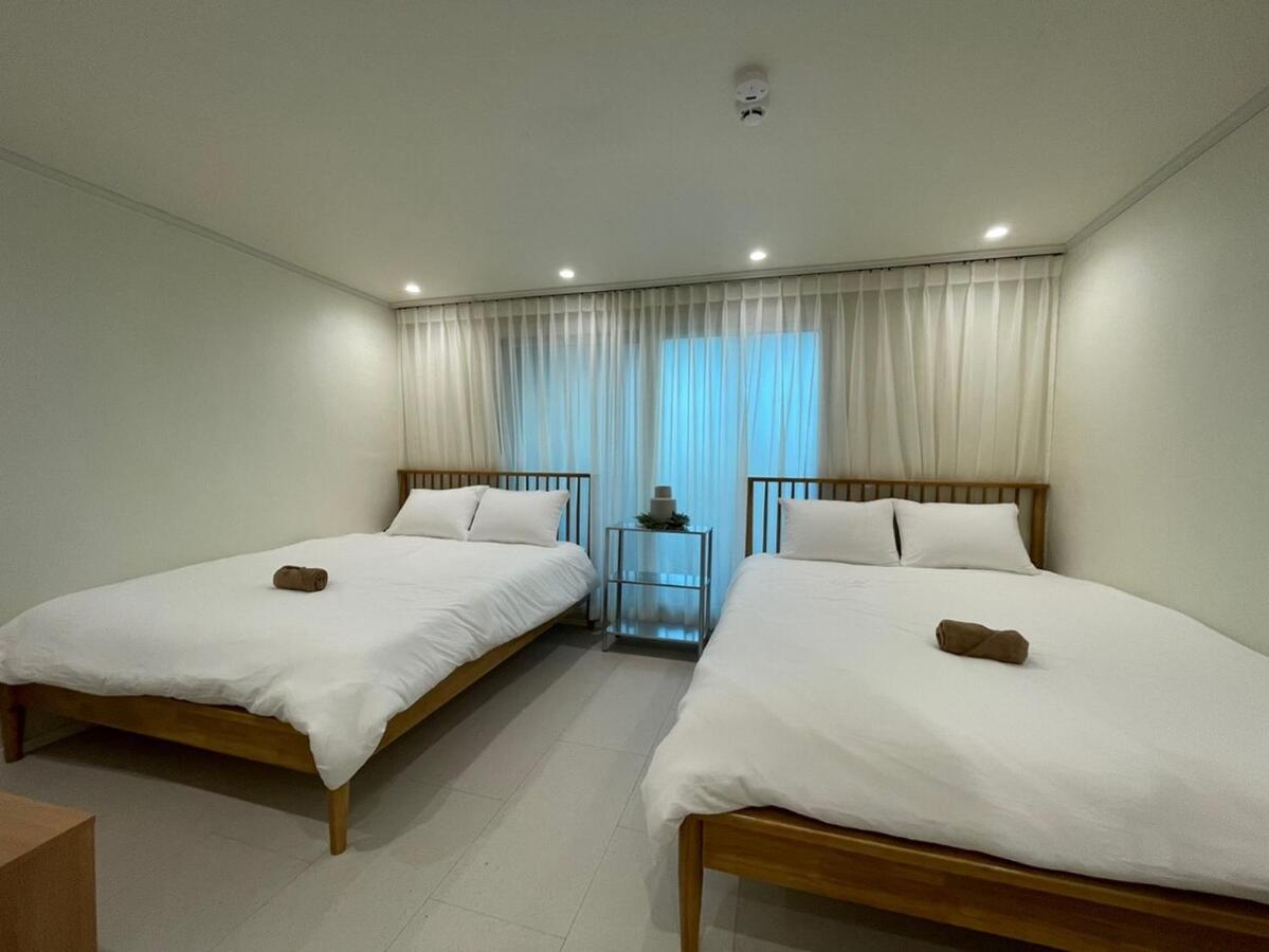 Junny Stay Hongik University Station 5 minutes - 2