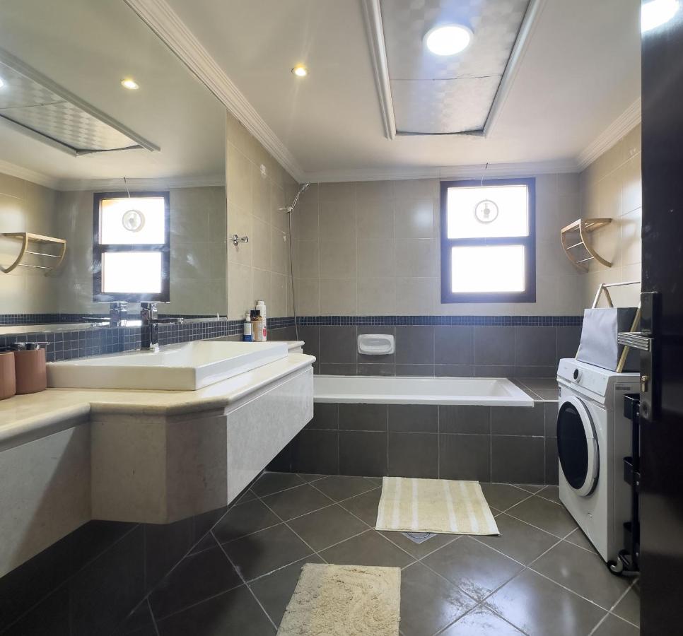 Boho Chic 1BHK Near Yas Saadiyat and City Center - 2