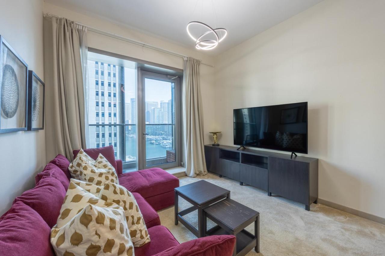 Vacationer Holiday Homes I Sparkle T1 2 Bedroom I Marina Views I Steps away from Beach I Gym, Pool, Parking & Wi-Fi - 5