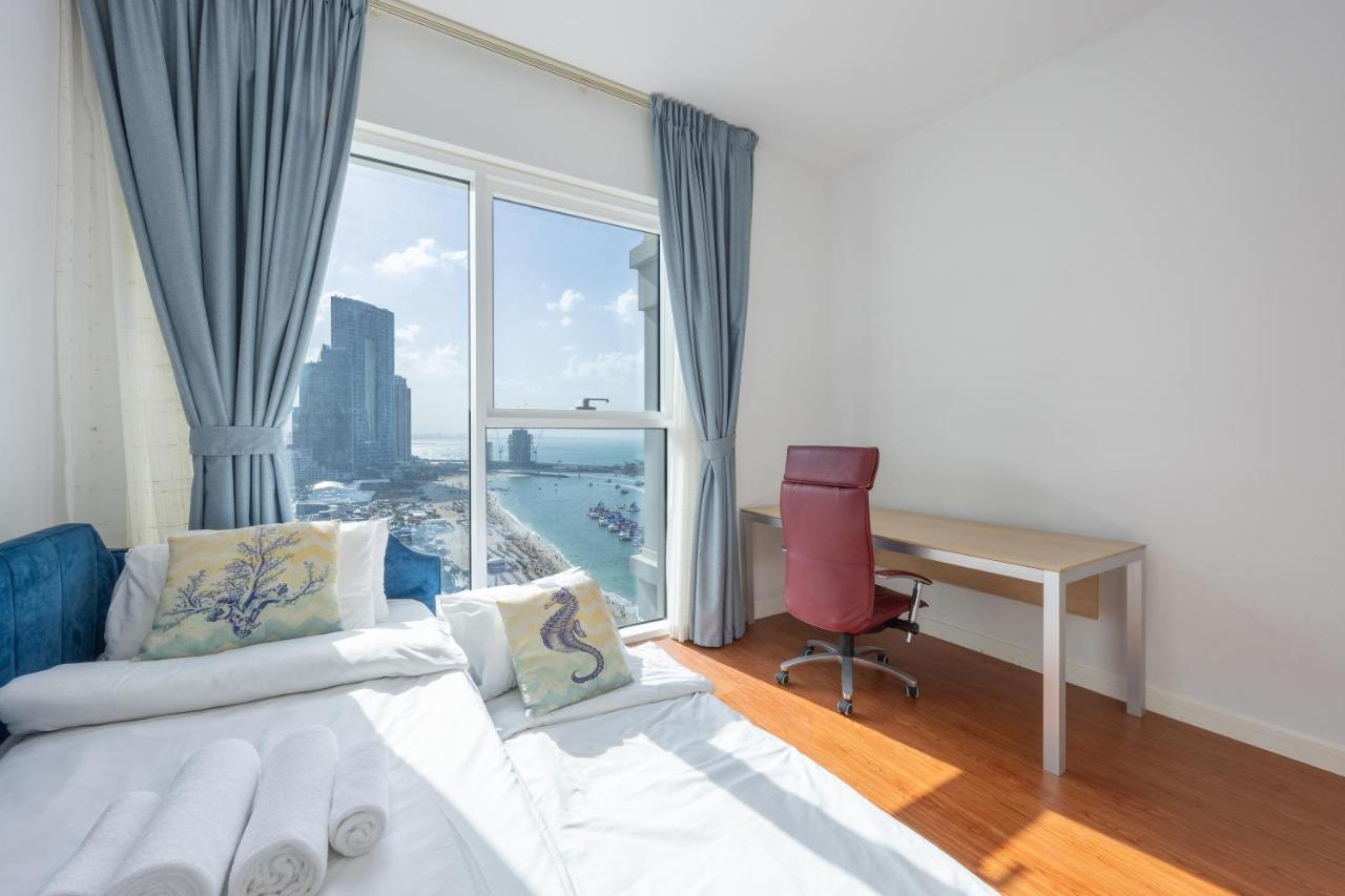 Vacationer Holiday Homes I Cosy Two Bedroom I La Vie JBR - 2