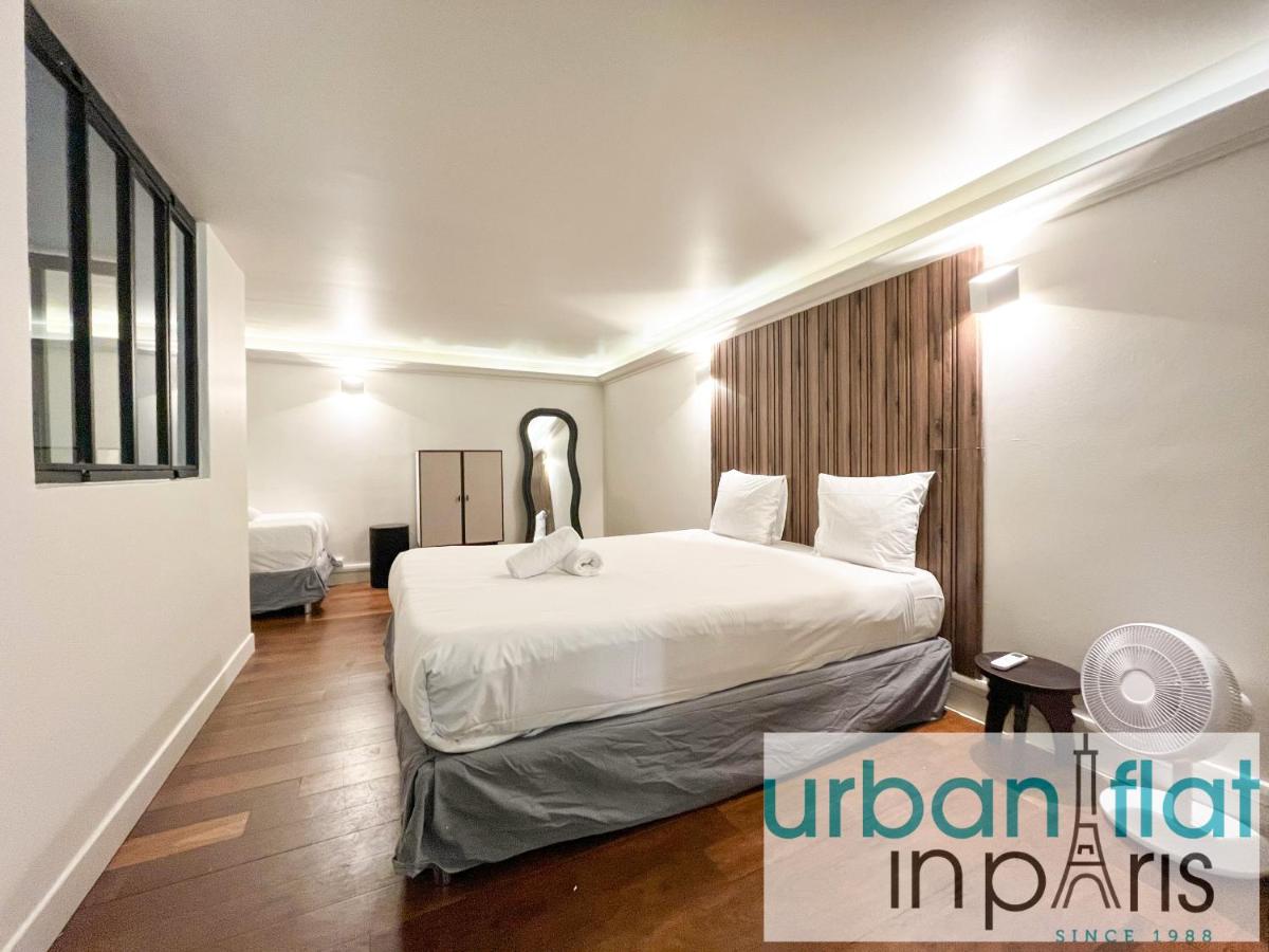 UrbanFlat 09 - Stylish Duplex Apartment on Champs-Elysees - 2