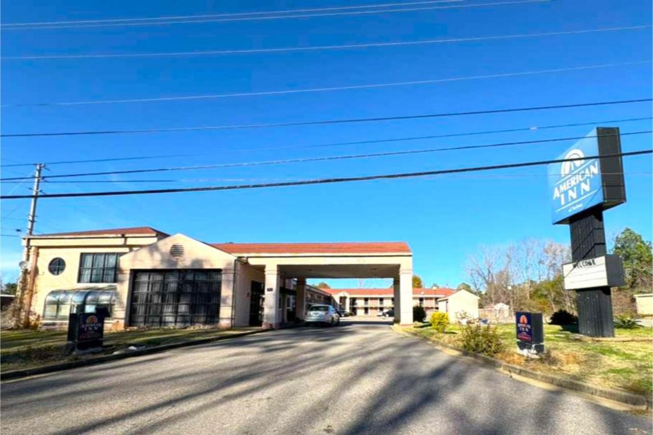 Economy Inn — photo 9