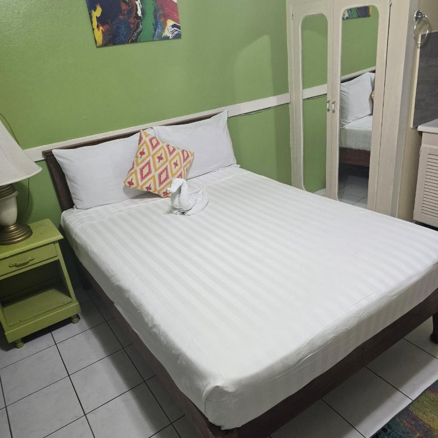 Glenhope Cottages in the City - 2