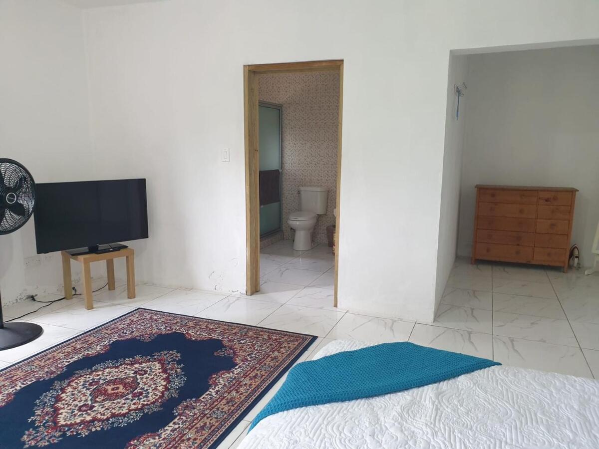 Cambridge Heights Guest House - 4