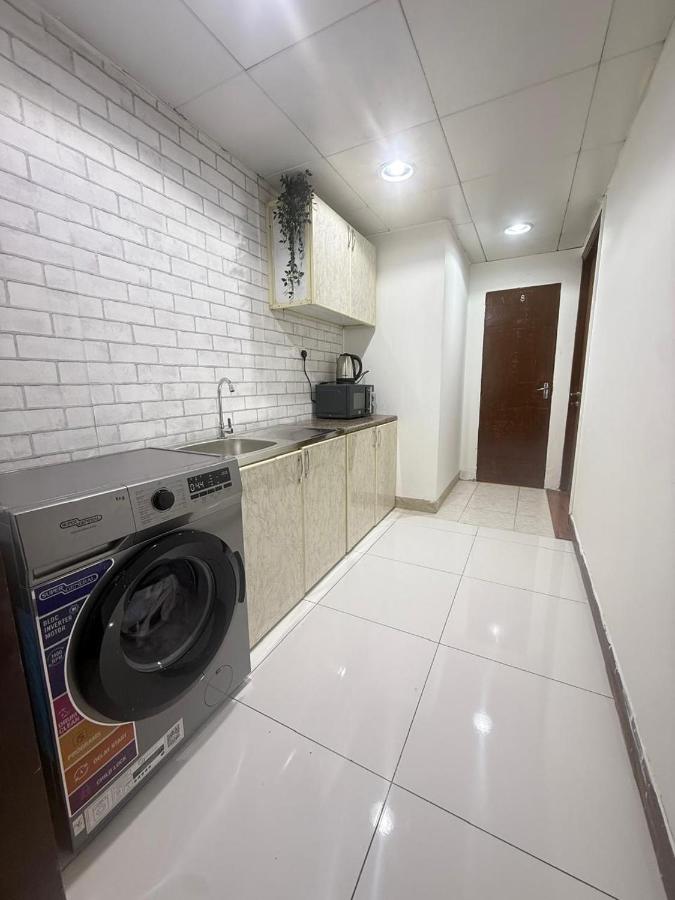 Grand Stay Abu Dhabi - 4