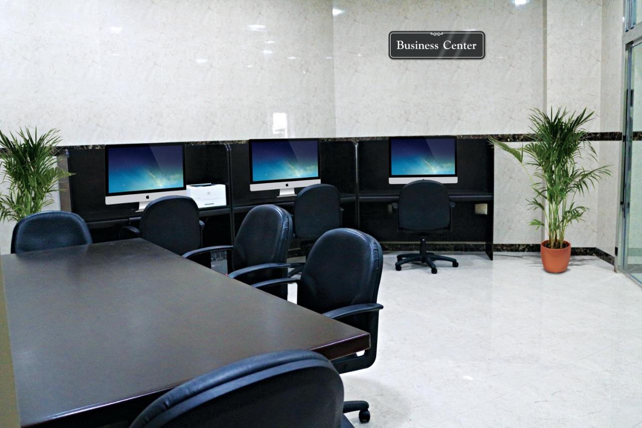 Royal Phoenicia Hotel photo