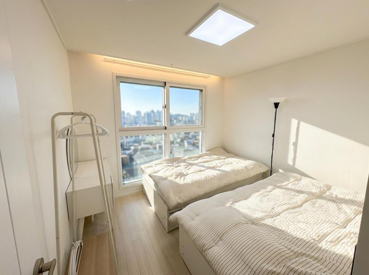 15 mins to Hongdae, Newly built two-room building - 4