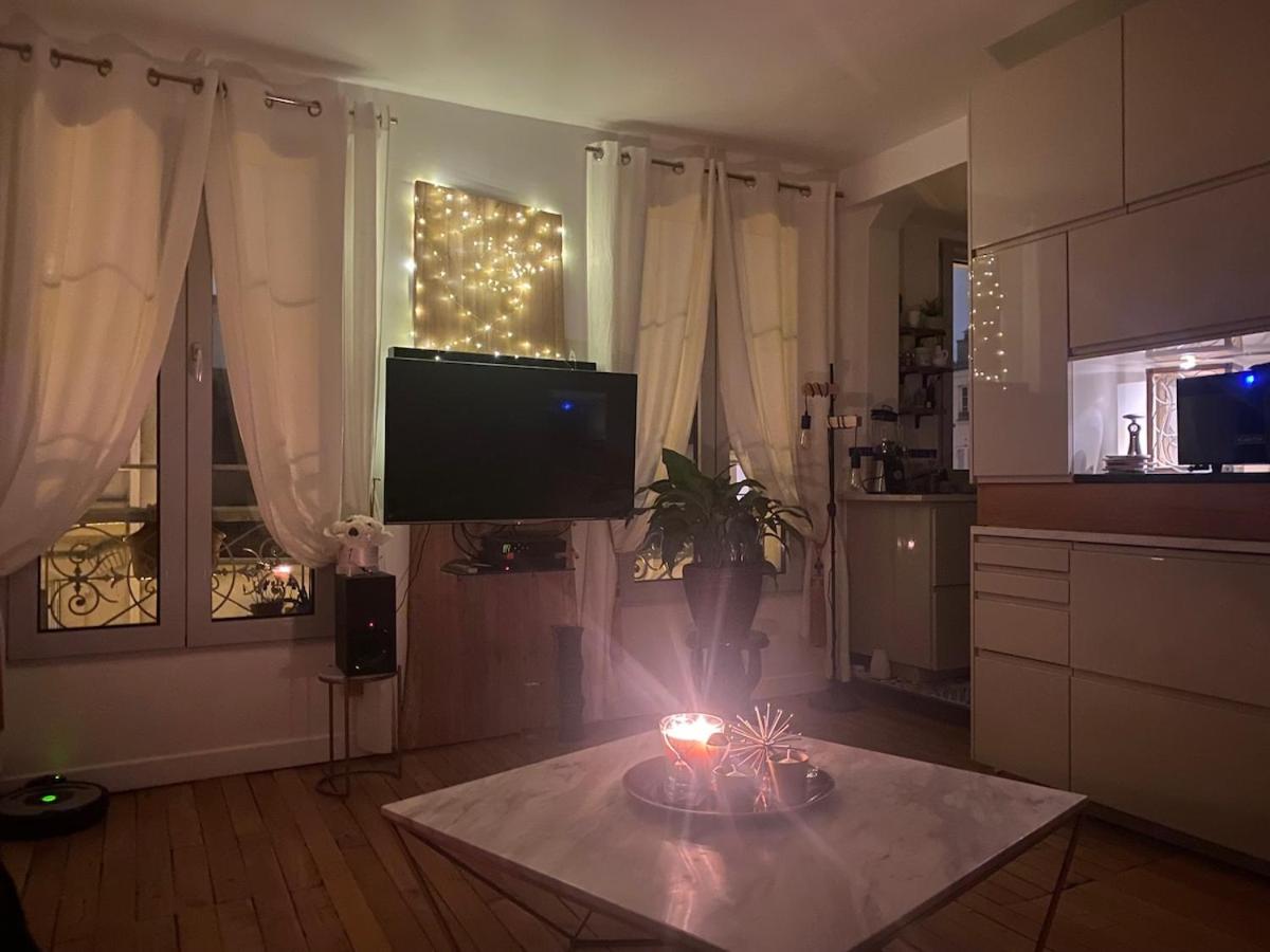 Beautiful apartment with Sacré-Coeur view in Paris