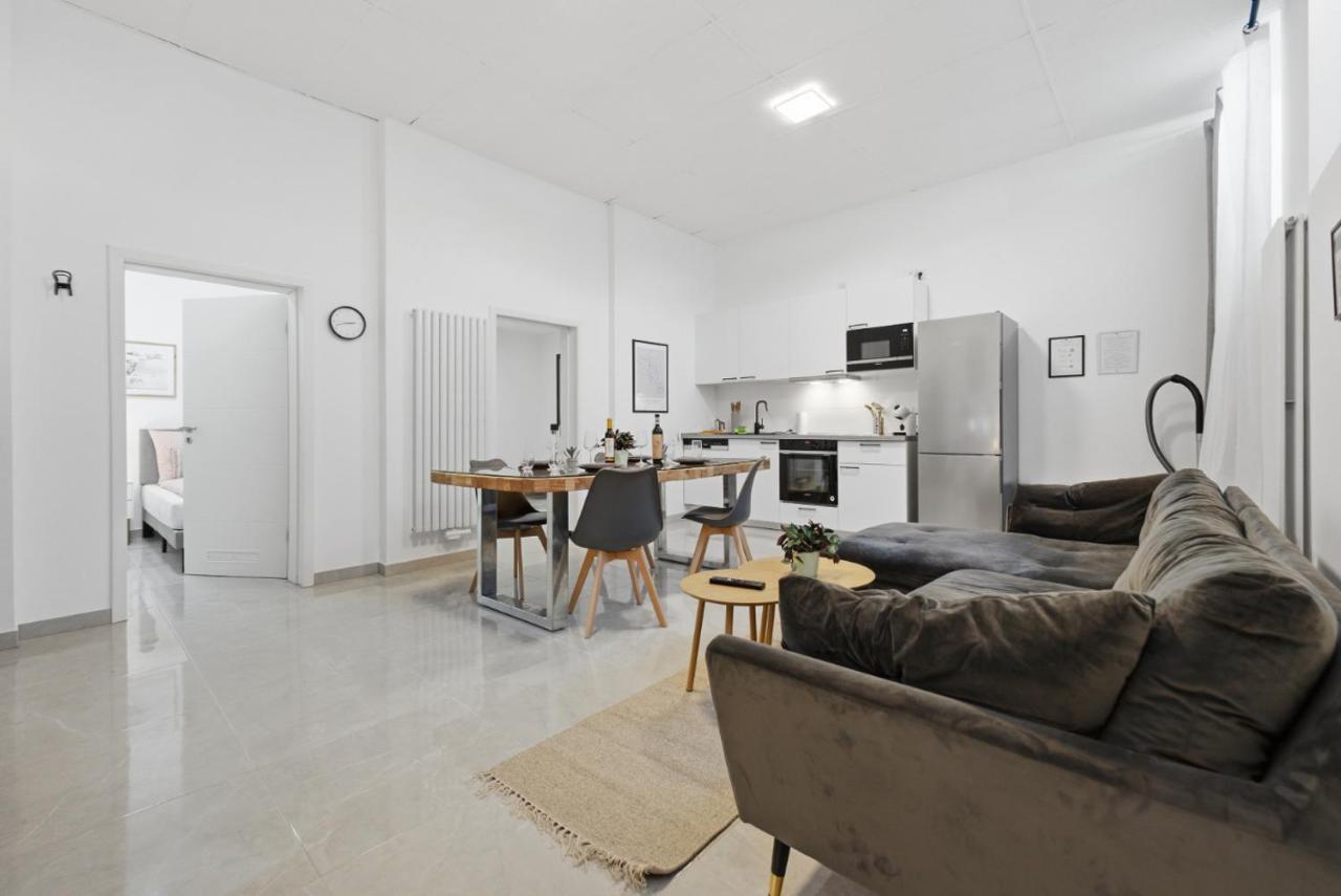 Yello Homes - Souterrain - Whirlpool - LuxuryStyle