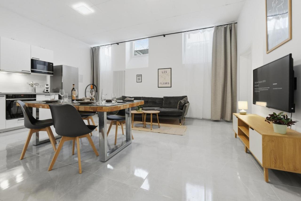 Yello Homes - Souterrain - Whirlpool - LuxuryStyle