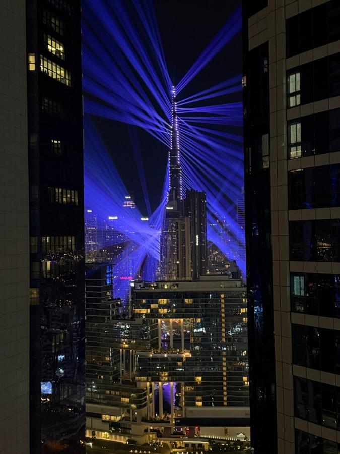 Cozy 2BR in Paramount Dubai with Burj Khalifa View - 2