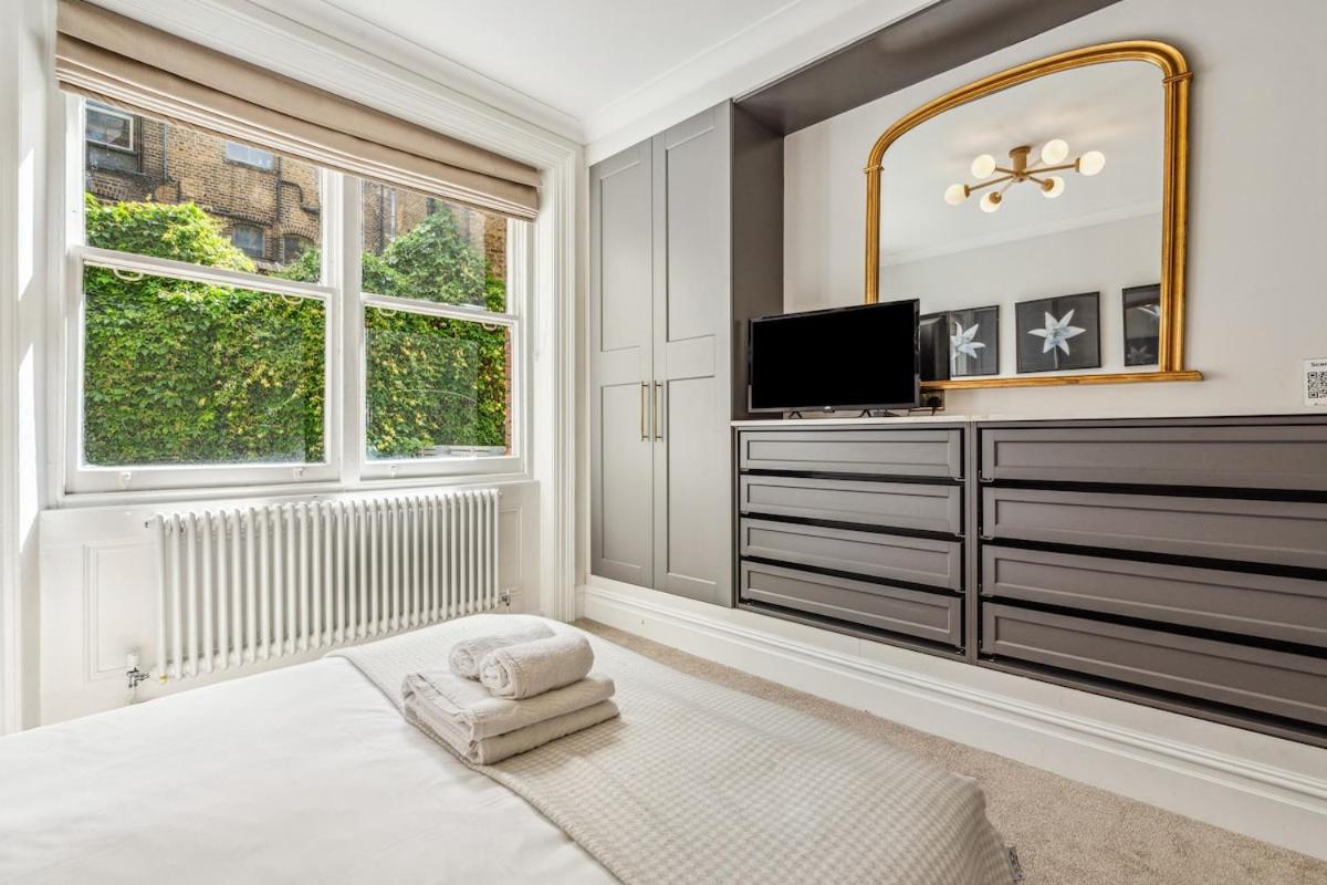 Boutique Bolthole in South Kensington - 2