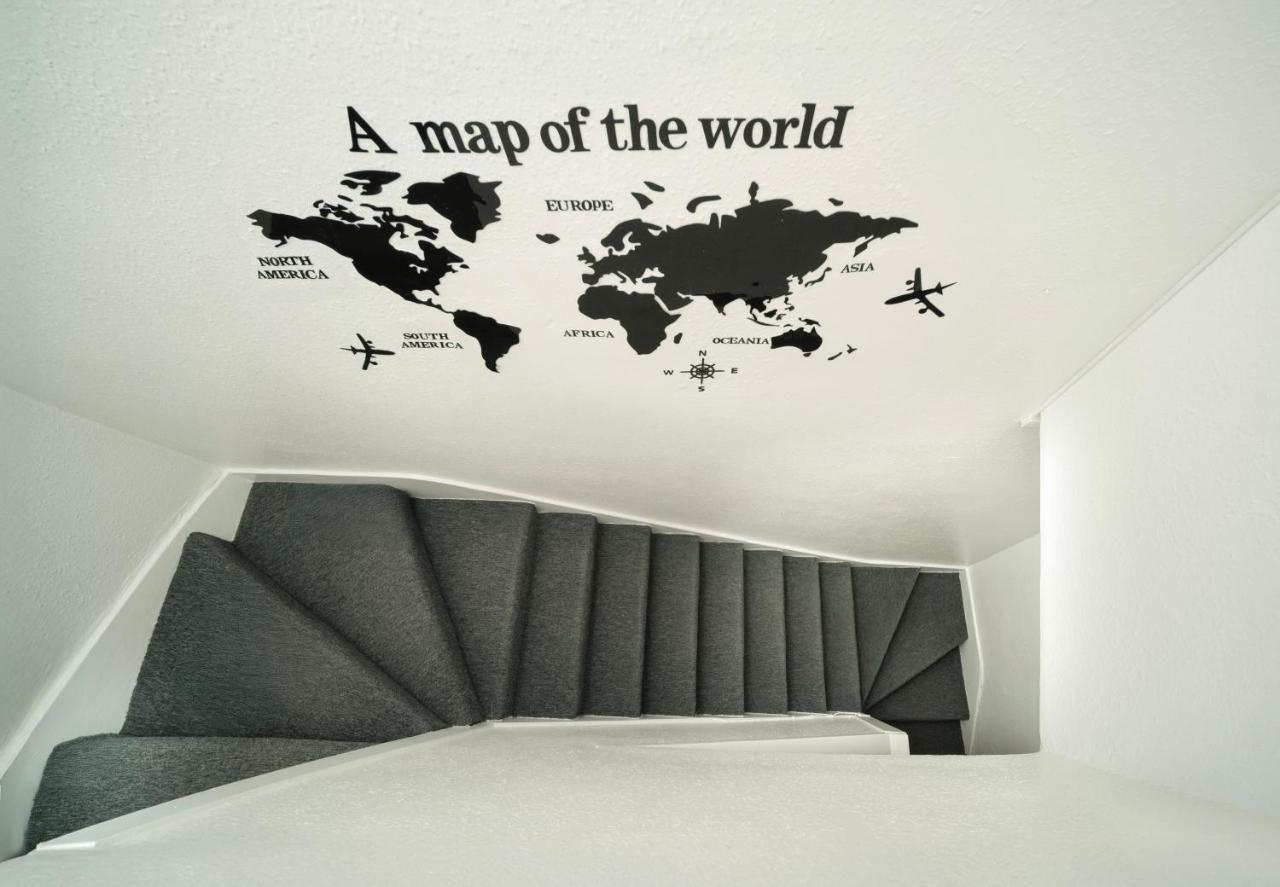 2 of 5 Room Cozy, spacious and modern in Camden Town - 5