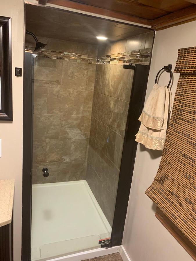 Home Away from Home MlNUTES! to Broadway & Stadium - 2