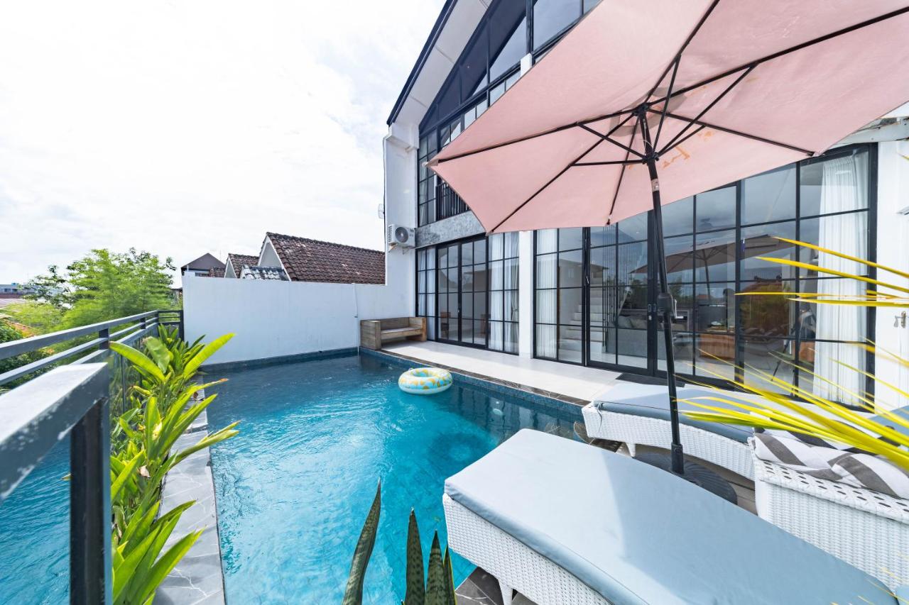 Seminyak Loft 360 by Villas R Us - 4