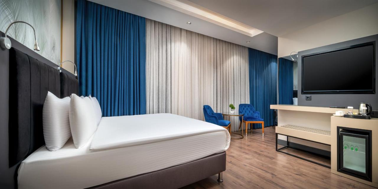 Best Western Premier Hidden Hills Hotel - 2