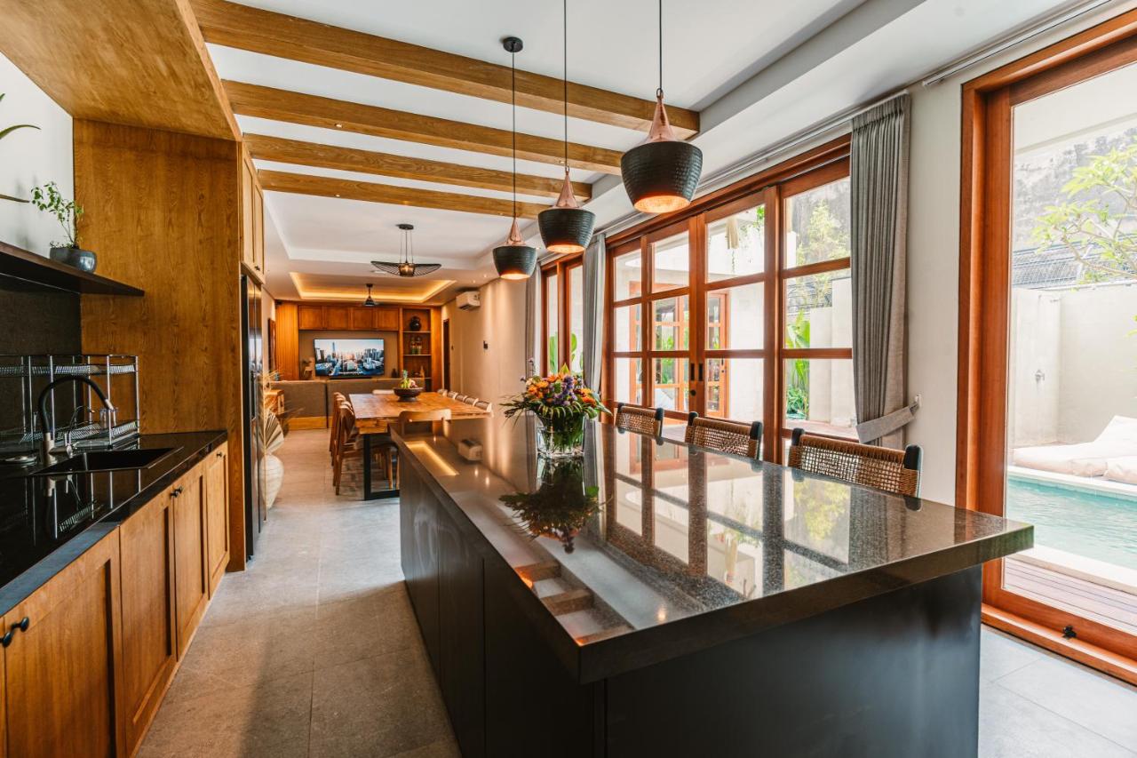 The Urban Retreat Seminyak Private Pool Villas with Butler for Families & Groups - 5