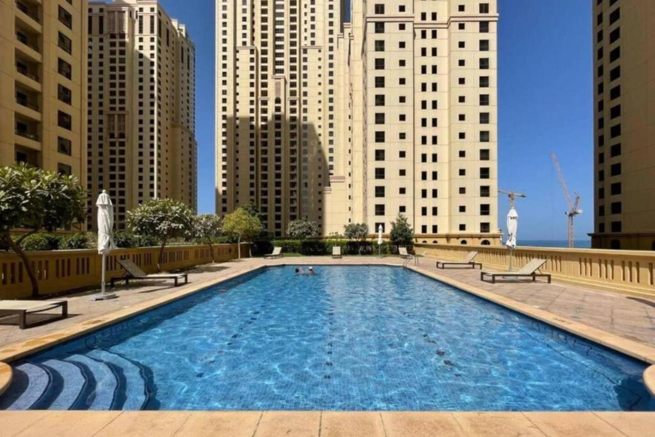 Vacationer Holiday Homes l Mesmerizing 2 Bed l Sea and Ain Dubai View l JBR - 4