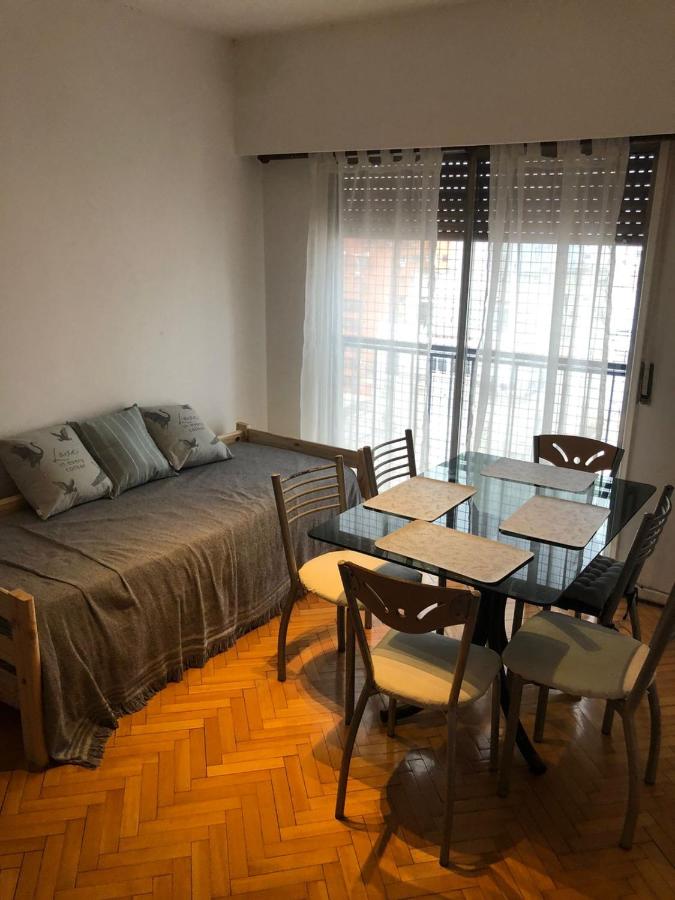 Amplio y luminoso departamento - 2