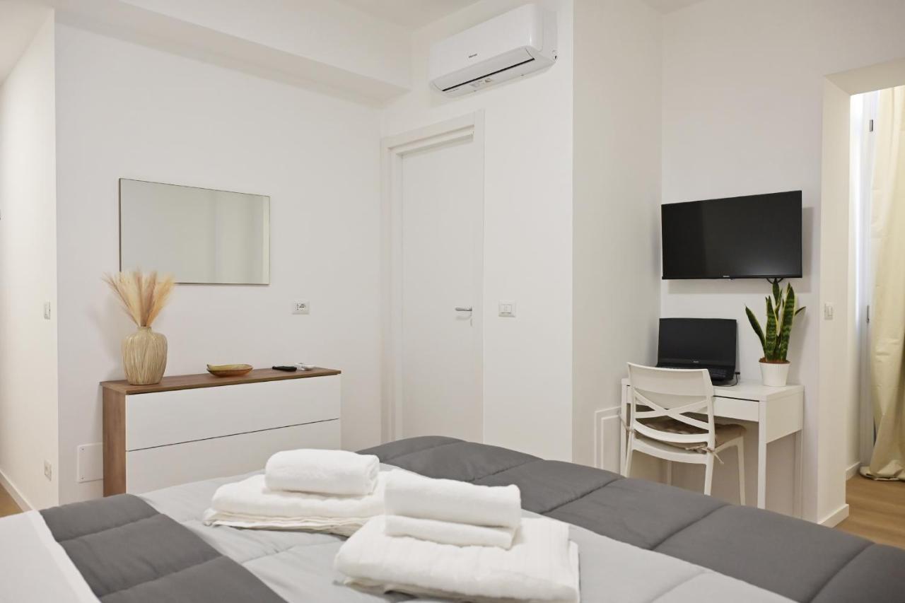 Eagle Roman Guest House - 5