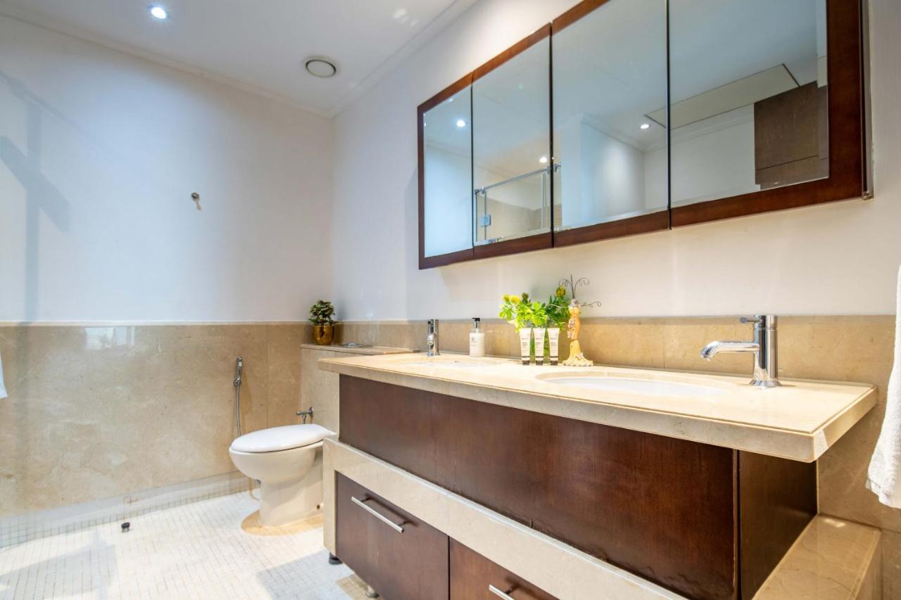 Frank Porter - South Ridge 6