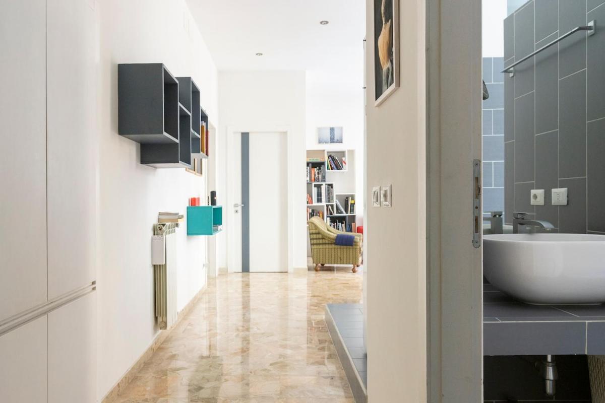 Silence next to the colosseum - Jacopo Quaranta - 3