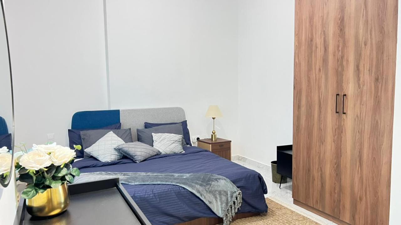 Luxury View Apartment Near Yas Island And Abu Dhabi airport DABAS 5 - 2