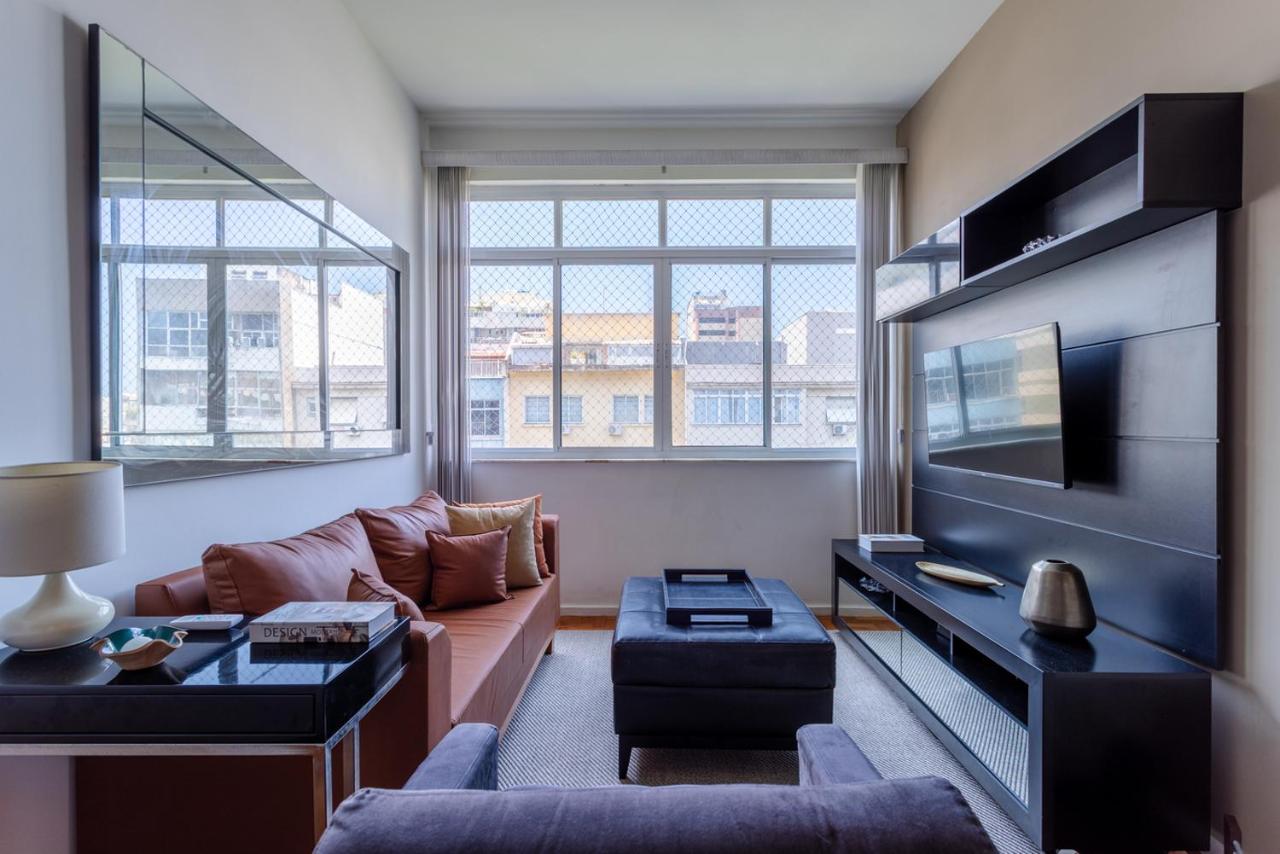 Apartamento com Garagem a 400m da Praia de Ipanema