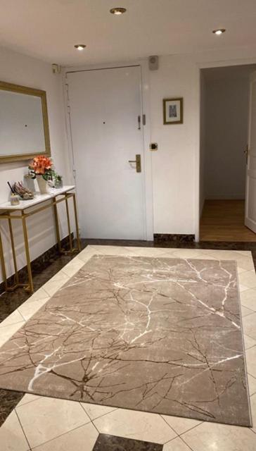 Unique Luxury Parisian Panorama High-Rise by the Eiffel Tower - 5